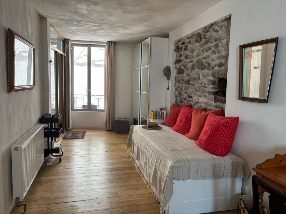 Maison de village avec terrasse