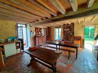  Maison � vendre 8 pi�ces 219 m�