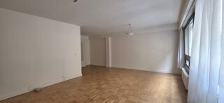  Appartement  vendre 2 pices 67 m
