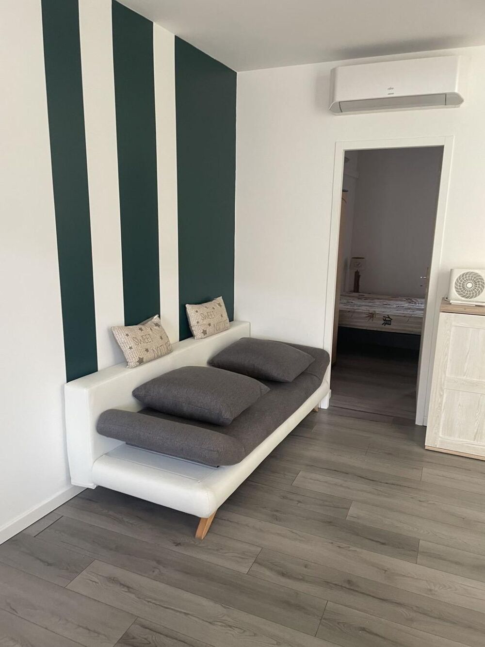 Location Appartement 3 Pièces Saint florent sur auzonnet