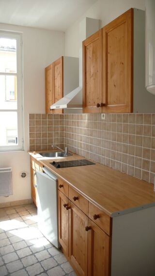  Appartement à louer 2 pièces 34 m²