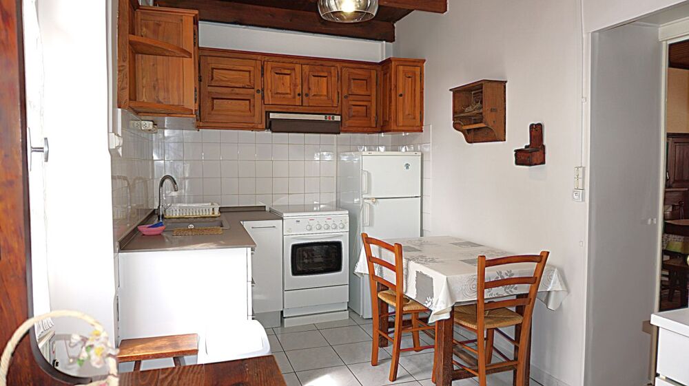 Maison village