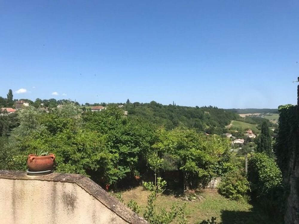 Maison de village avec jardin