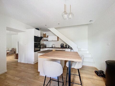  Maison � louer 3 pi�ces 84 m�