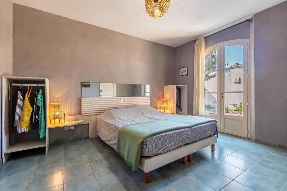 � vendre  Maison Aigues-Mortes (30220)