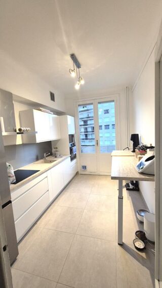  Appartement � vendre 4 pi�ces 111 m�