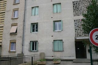  Appartement à louer 3 pièces 67 m²