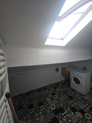  Appartement à louer 2 pièces 38 m²
