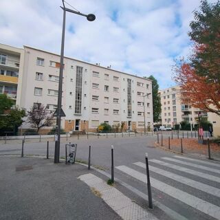  Appartement � vendre 4 pi�ces 65 m�