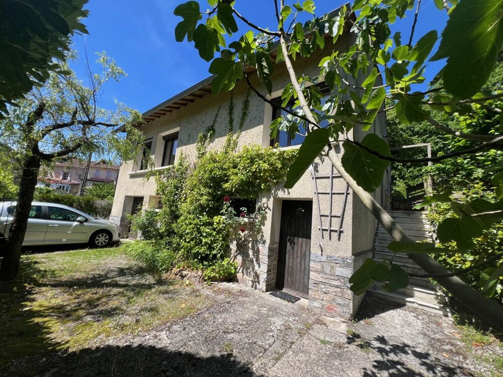 Maison avec jardin et garage