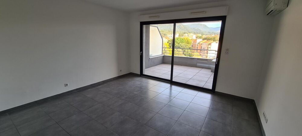 Location Appartement Studio Ajaccio