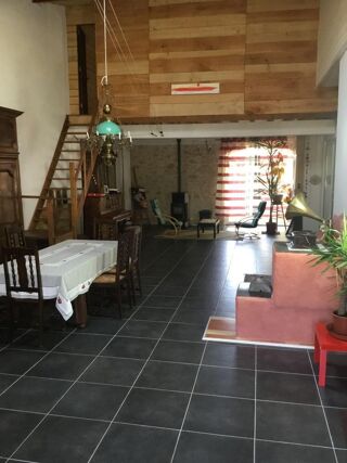  Maison � vendre 12 pi�ces 373 m�