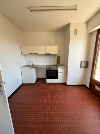 Appartement à louer 1 pièce 33 m²