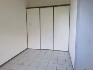  Appartement à louer 2 pièces 60 m²