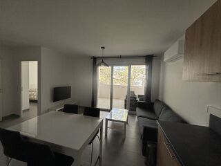  Appartement à louer 2 pièces 44 m²