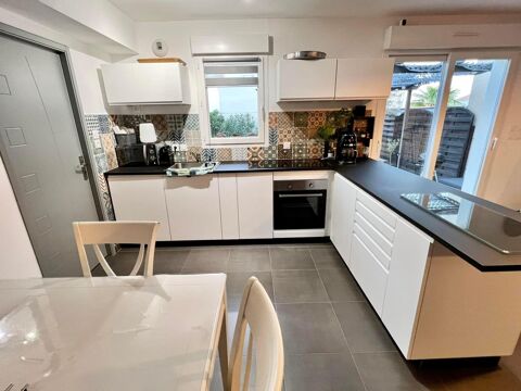   Maison Maison - 7 pi�ce(s) - 100 m�