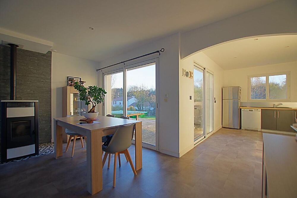 Maison MAISON FAMILIALE 5 CHS, 2 SDE