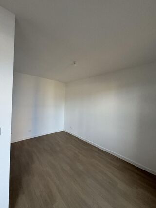  Appartement à louer 1 pièce 30 m²
