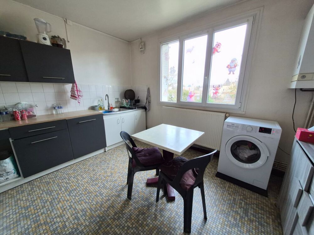 3 Pièces LOUE avec garage, cave et grenier