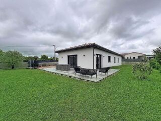 Maison 5 pièces 131 m² · à Prissé · 131 m² · 417 000 €