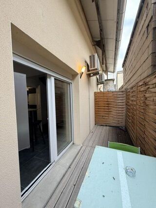  Appartement à louer 3 pièces 67 m²