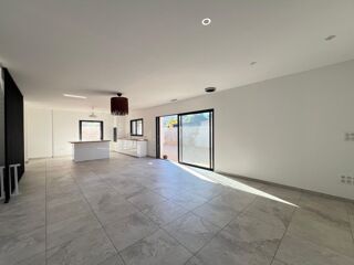  Maison à louer 4 pièces 120 m²