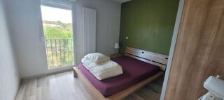  Appartement à louer 2 pièces 84 m²