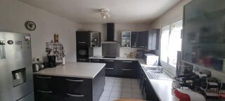  Maison  vendre 5 pices 135 m