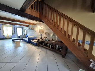  Maison  vendre 9 pices 440 m