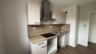  Appartement à louer 4 pièces 90 m²