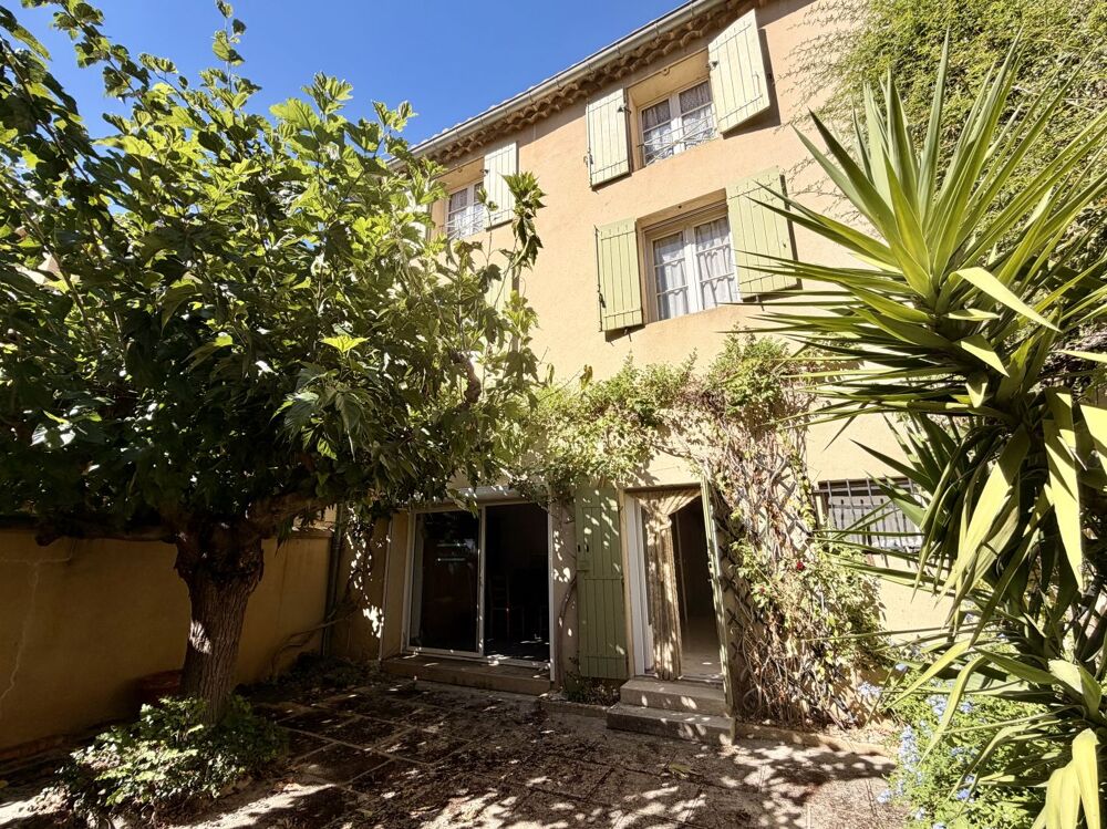 Vente Maison Maison de village GRANDE MAISON DE VILLAGE EN PIERRE Remoulins