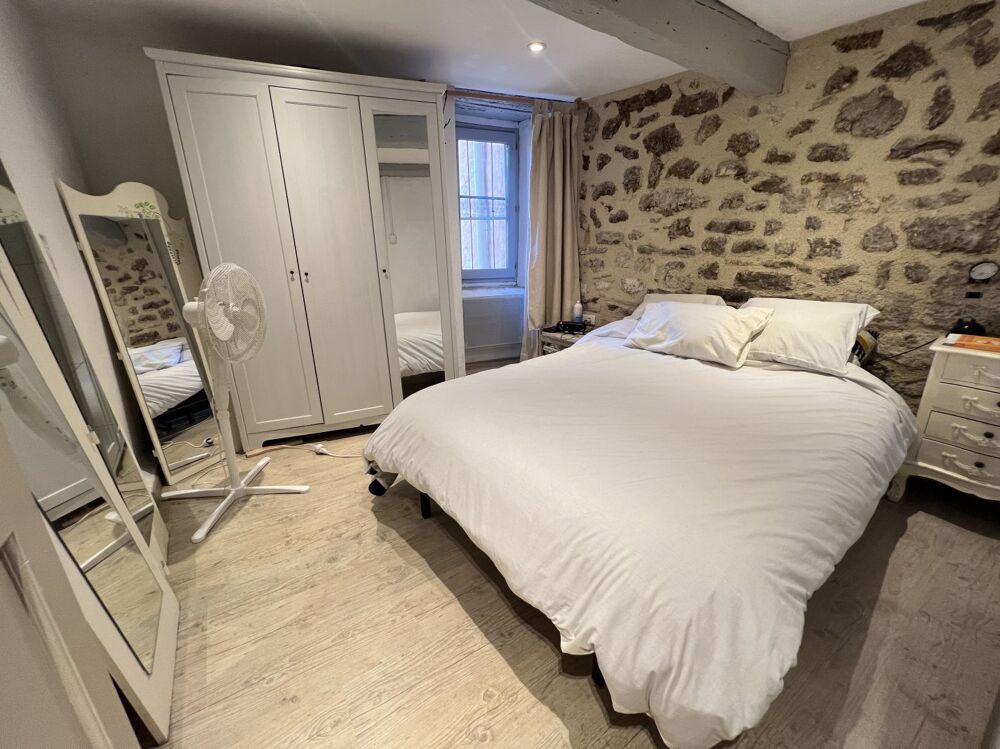 Vente Maison Maison en pierre cour garage Argeliers