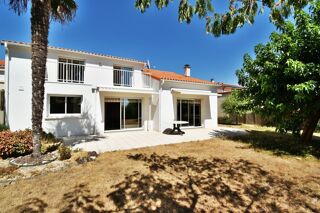  Maison à vendre 6 pièces 166 m²