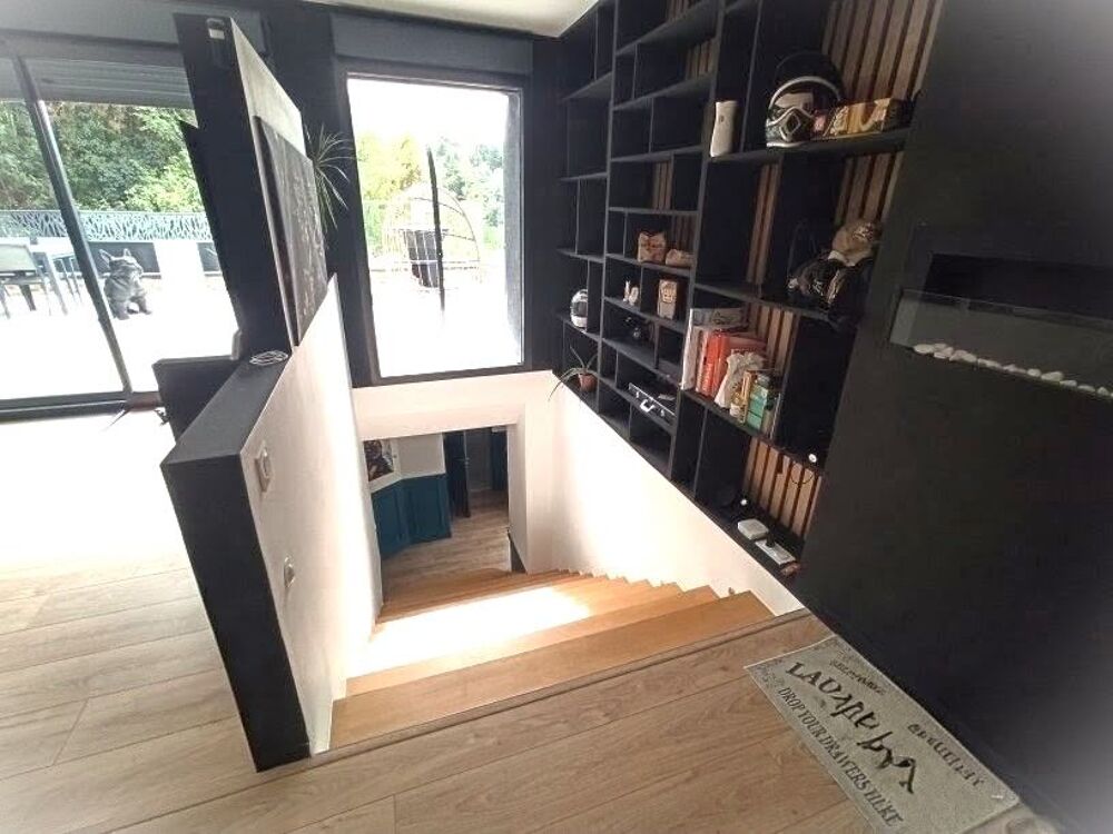 Vente Maison Villa plain-pied + souplex Saint genest lerpt