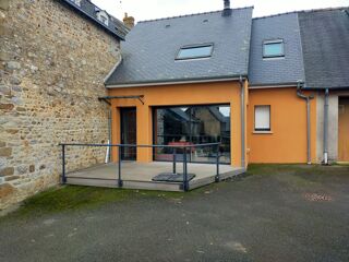 Maison 7 pièces 146 m² · à Villaines-la-Juhel · 146 m² · 127 000 €