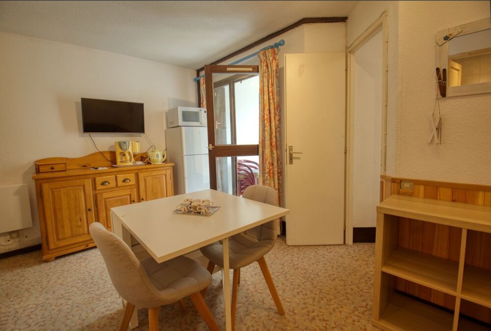 1 Pièce 1 chambre ouest - calme