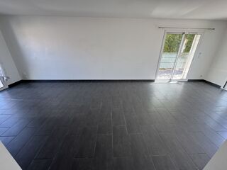  Maison à louer 4 pièces 104 m²