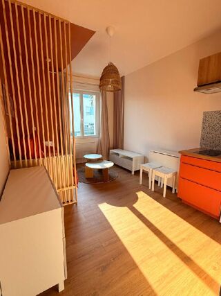  Appartement à louer 1 pièce 19 m²