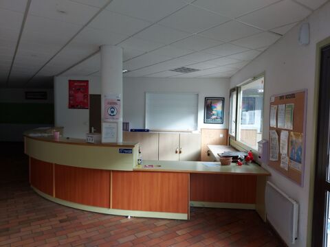 Local commercial Conciergerie 48500 64260 Bielle