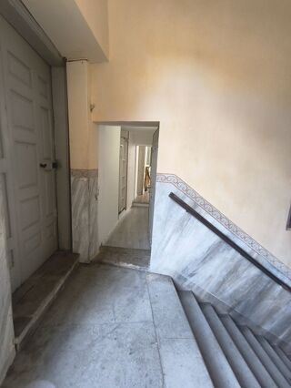  Appartement à louer 1 pièce 27 m²