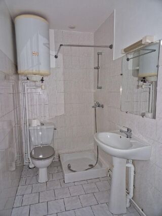  Immeuble  vendre 1 pice 