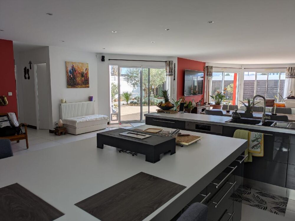 � vendre  Maison Les Sables-d'Olonne (85100)