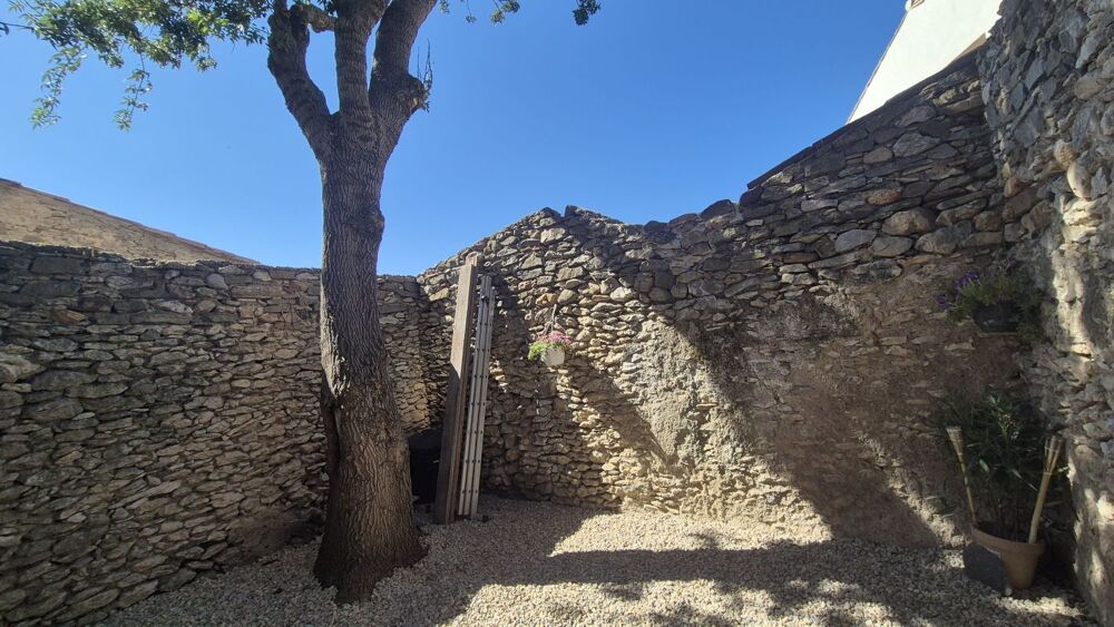 Vente Maison Maison de village Avec cour et terrain non attenant Trausse