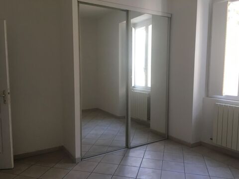  Appartement � louer 3 pi�ces 82 m�