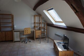  Appartement à louer 1 pièce 25 m²