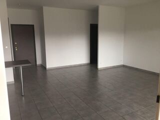  Appartement à louer 3 pièces 67 m²