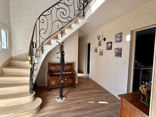  Maison � vendre 10 pi�ces 200 m�