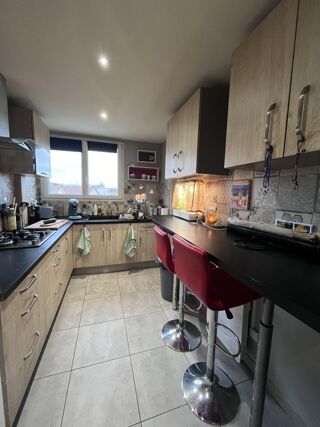  Appartement  vendre 4 pices 97 m