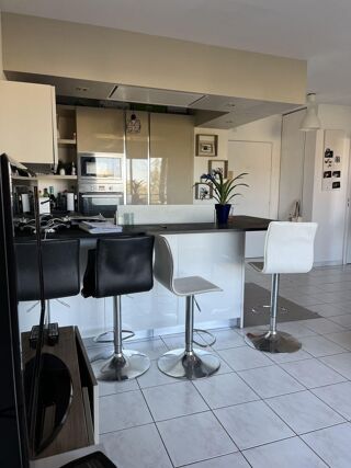  Appartement à louer 2 pièces 48 m²