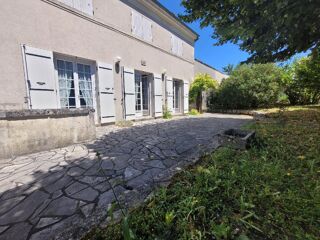  Maison  vendre 5 pices 111 m